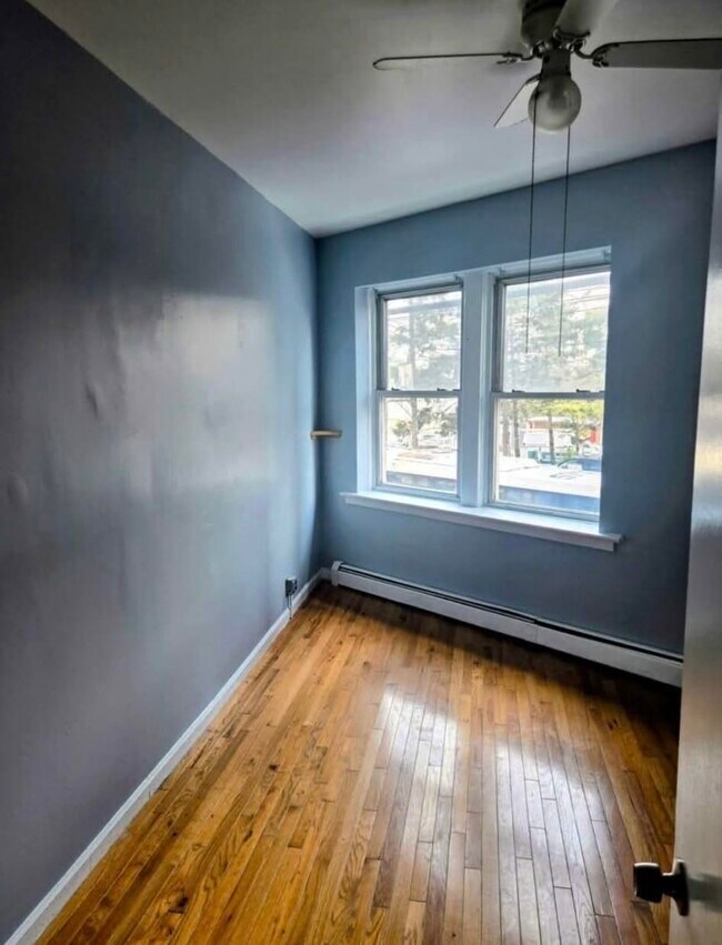 Foto del edificio - 361 Fairview Ave
