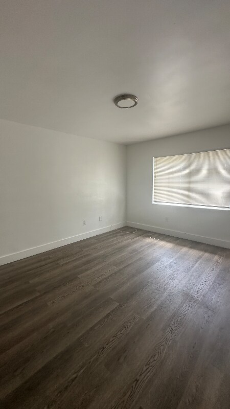 Foto del edificio - 954 SW 2nd St