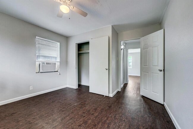 Building Photo - 5109 Clover St