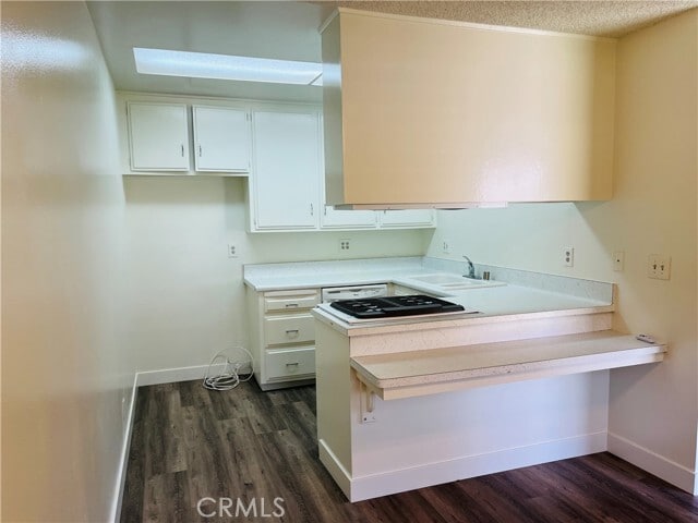 Building Photo - 7612 Amazon Dr