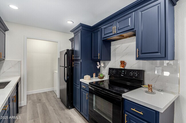 Foto del edificio - 623 W Guadalupe Rd