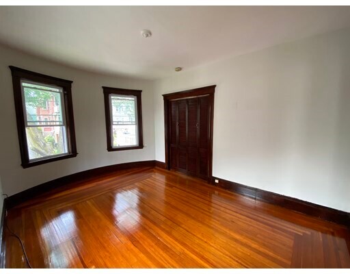 Building Photo - 64 Liberty Ave