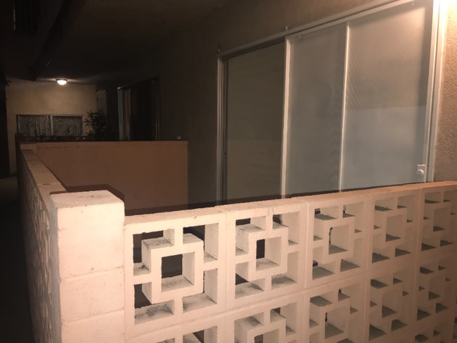 Foto del edificio - 1313 S Bundy Dr