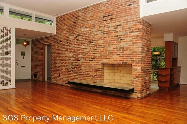 Building Photo - 4 br, 3 bath House - 9207 Saint Marks Pl