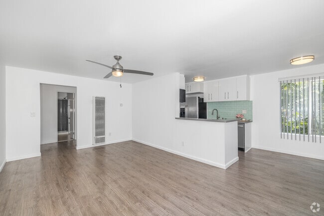 2BR, 2BA - 1,200SF - Living Room - OCEANA ON 4TH