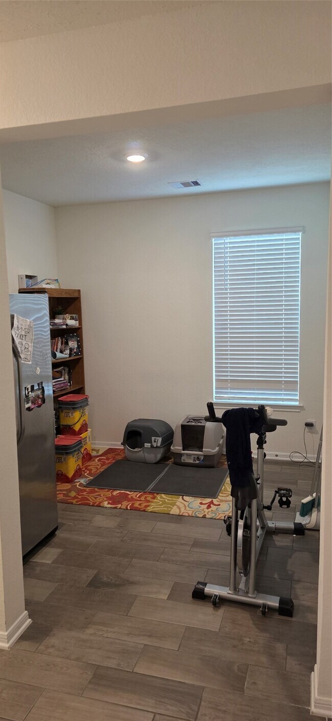 Foto del edificio - 17338 Rock Willow Ln