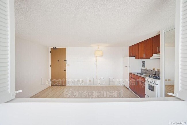 Building Photo - 1129 Rycroft St