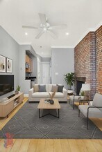 Building Photo - 42 Avenue B