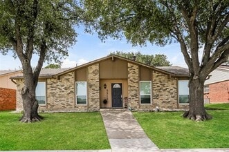 Building Photo - 5512 Squires Dr