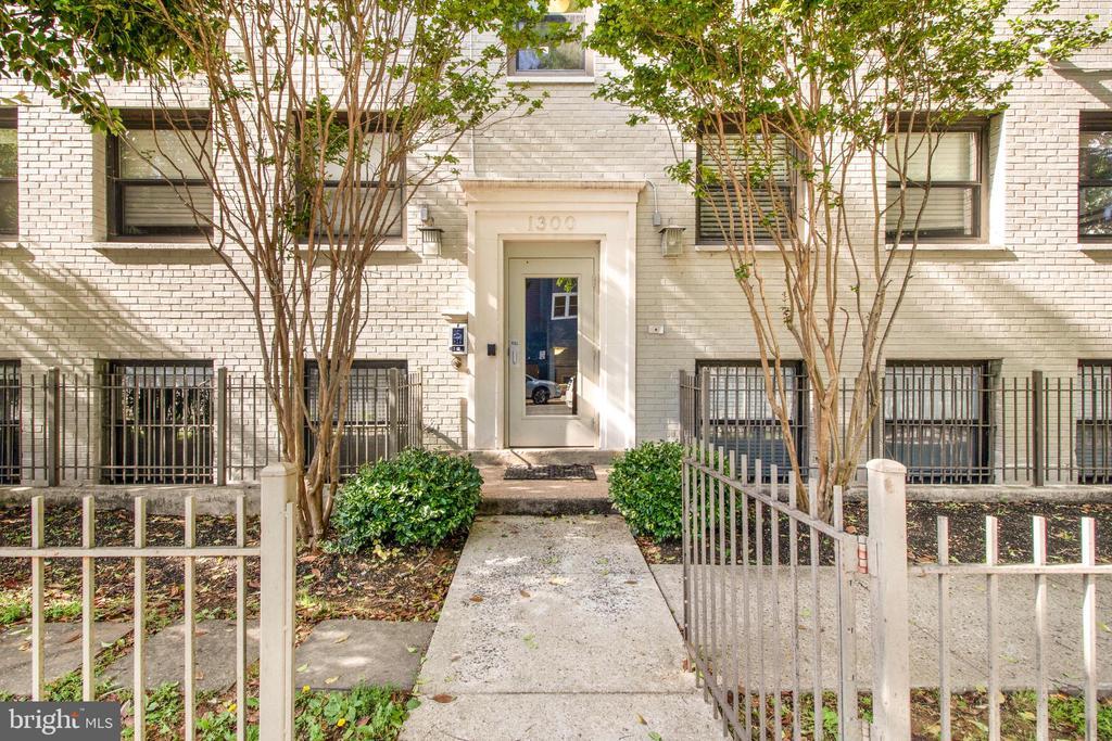 Foto principal - 1300 K St SE