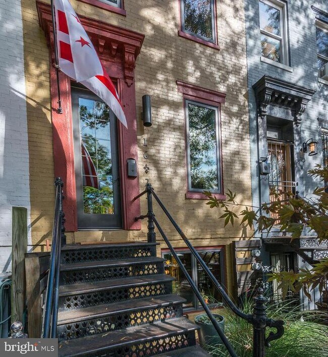 Building Photo - 1621 New Jersey Ave NW