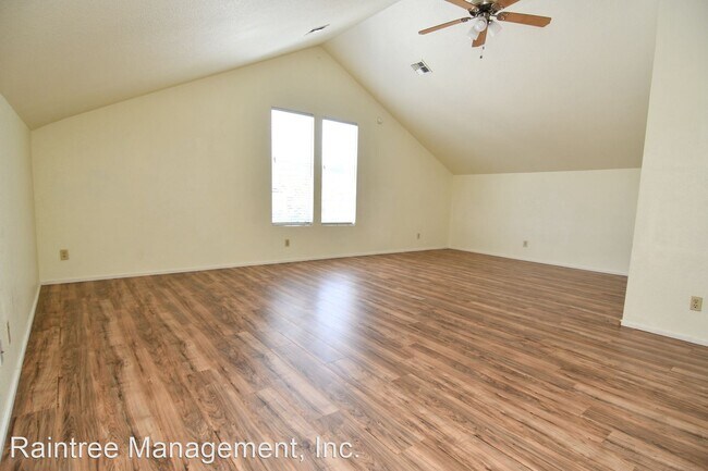 Foto del edificio - 1537 SE Pine St