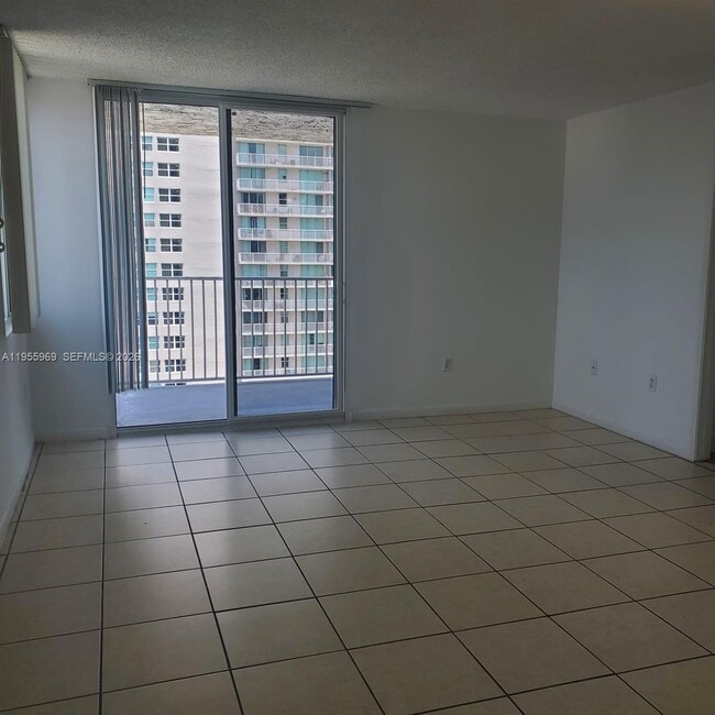 Foto del edificio - 850 N Miami Ave