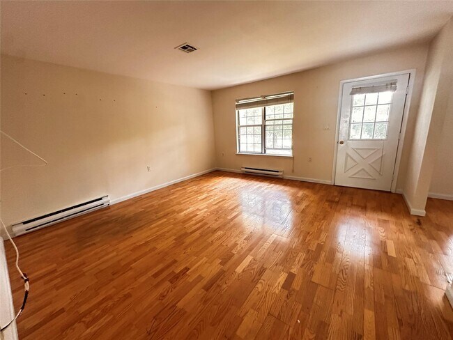 Foto del edificio - 465 Oldham Ct
