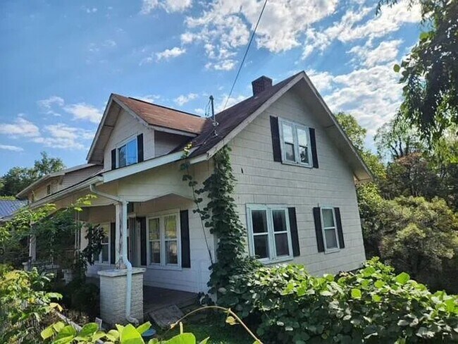 Foto del edificio - 209 Laurel St