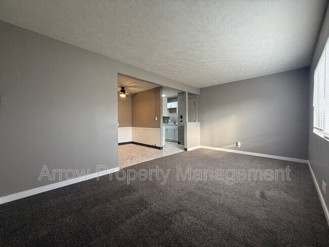 Foto del edificio - 1215 E Street-7