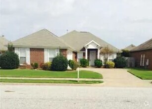 Building Photo - 8949 Abingdon Pl