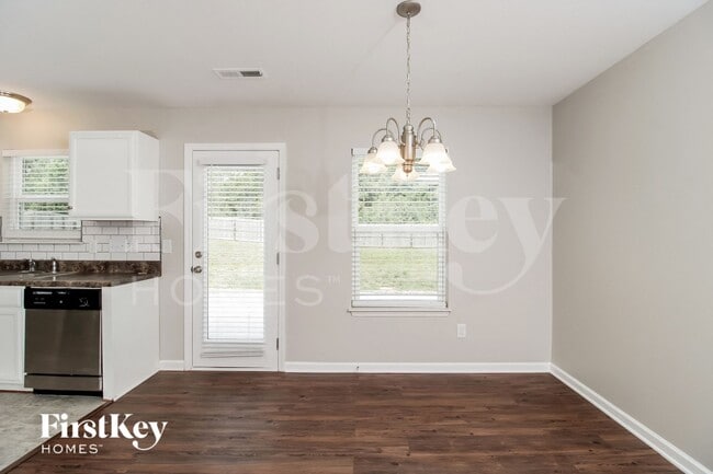 Foto del edificio - 1104 Waterlyn Dr