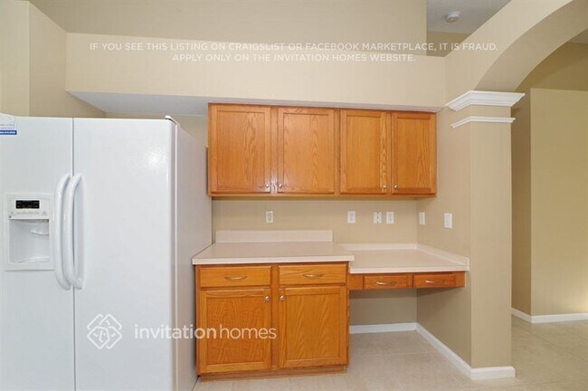 Foto del edificio - 25401 Lexington Oaks Blvd