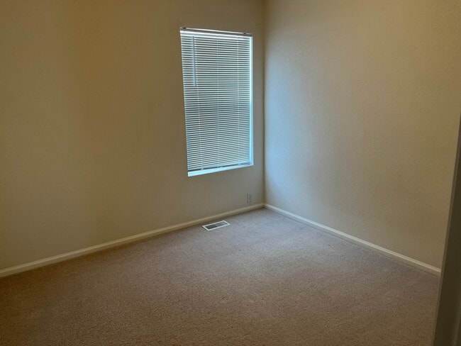 Building Photo - 12583 Pine Valley Cir