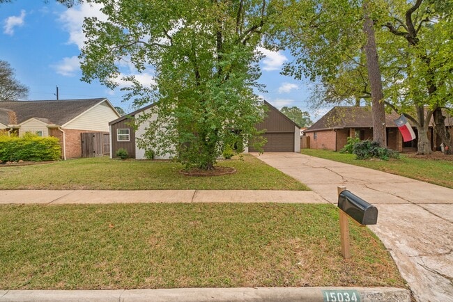 Building Photo - 15034 Rose Valley Dr