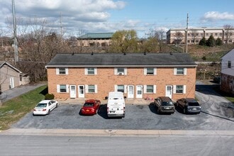 Building Photo - 99 Dutch Mill Ct