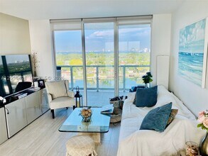 Building Photo - 5900 Collins Ave