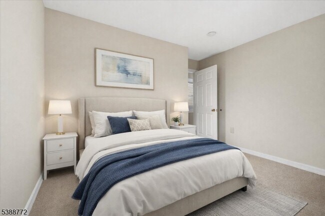 Foto del edificio - 77 Swartswood Rd