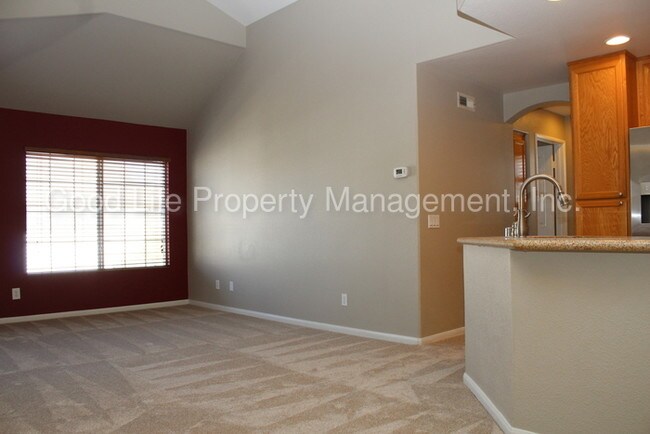 Building Photo - 11912 Cypress Canyon Rd