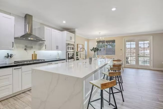 Building Photo - 80949 Avery Dr