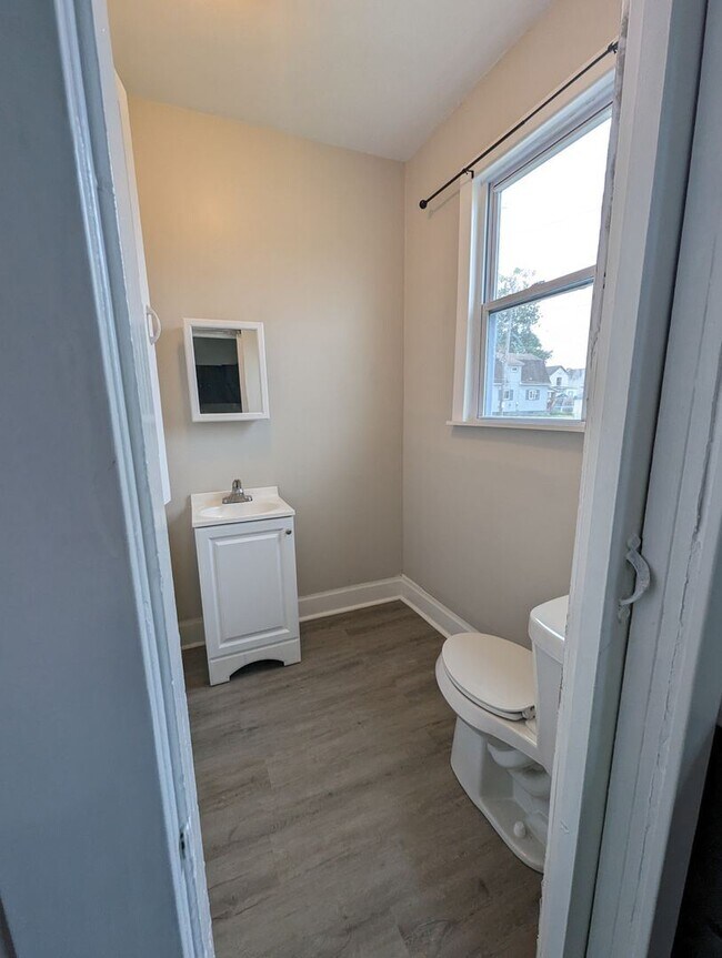 Foto del edificio - 3 br, 1.5 bath House - 4617 4th Ave