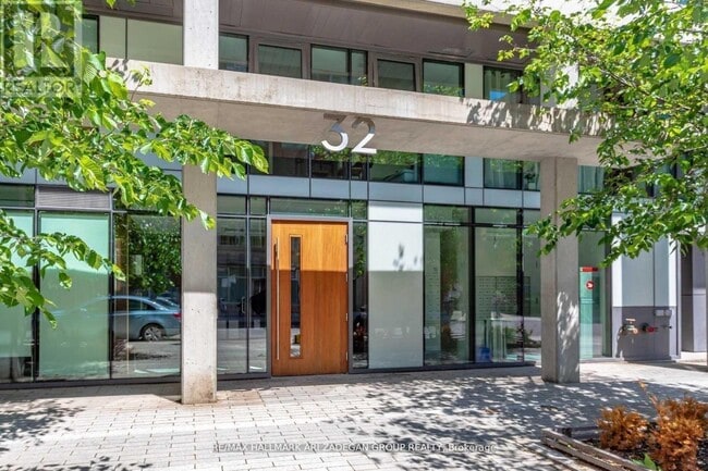 Photo du bâtiment - 32 Camden St