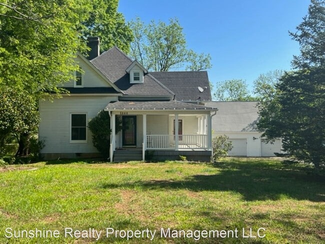 Building Photo - 3 br, 2 bath House - 1848 Swepsonville Rd