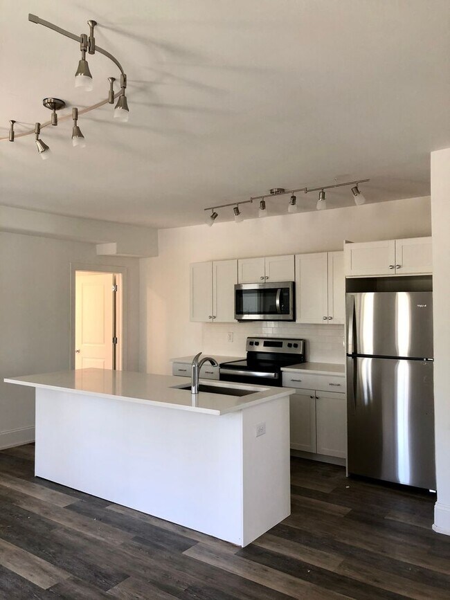 Foto del edificio - New Construction! 2 Bedroom / 1 Bathroom Apt in Collegeville