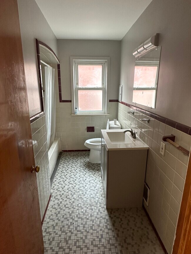 Foto del edificio - 14650 Eastburn St