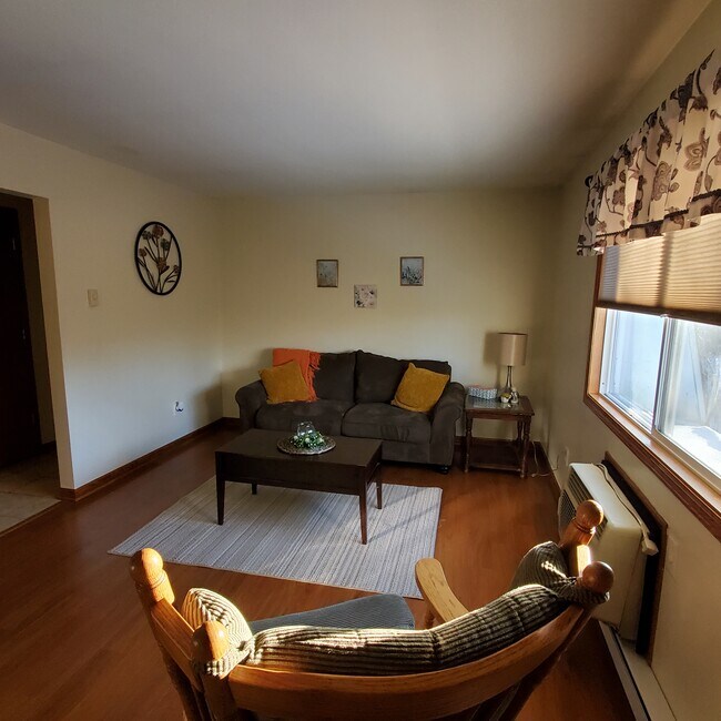 Foto del edificio - 2520 Honey Lou Ct