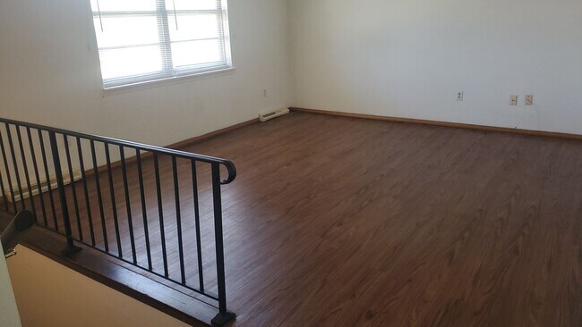 Foto del edificio - 1685-1687-1687 S Sonora Dr