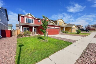 Building Photo - 8085 Hardwood Cir