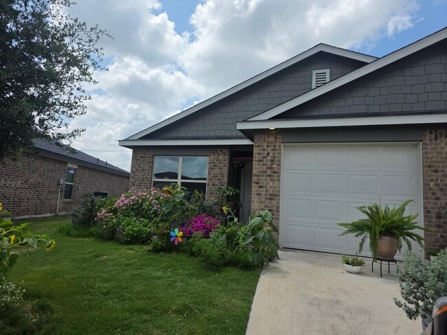 Building Photo - 1317 Concord Dr