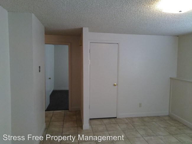 Building Photo - 180 W 895 S