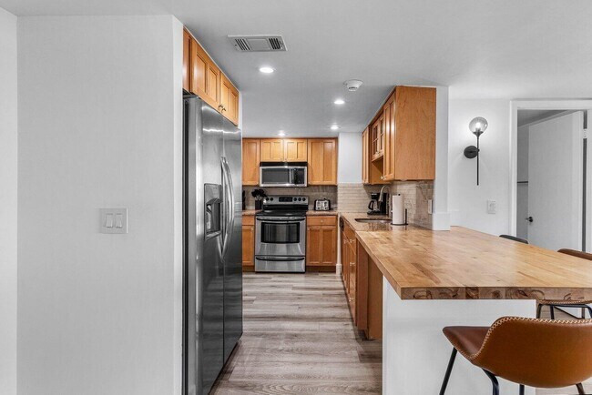 Foto del edificio - 5600 N Flagler Dr
