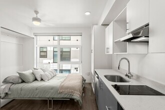 Building Photo - Derby Slabtown