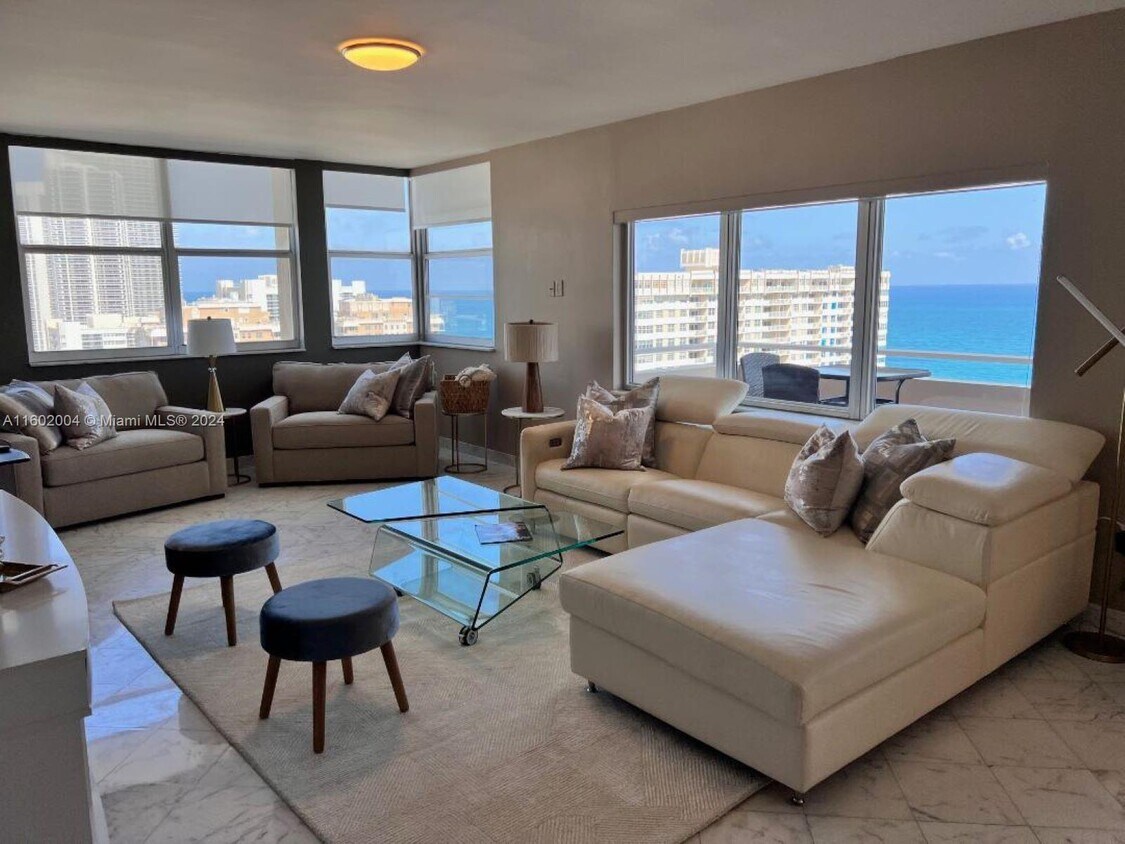Foto principal - 1985 S Ocean Dr