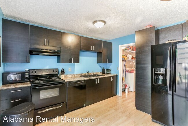 Building Photo - 3 br, 1 bath House - 2100 Mountain View Rd