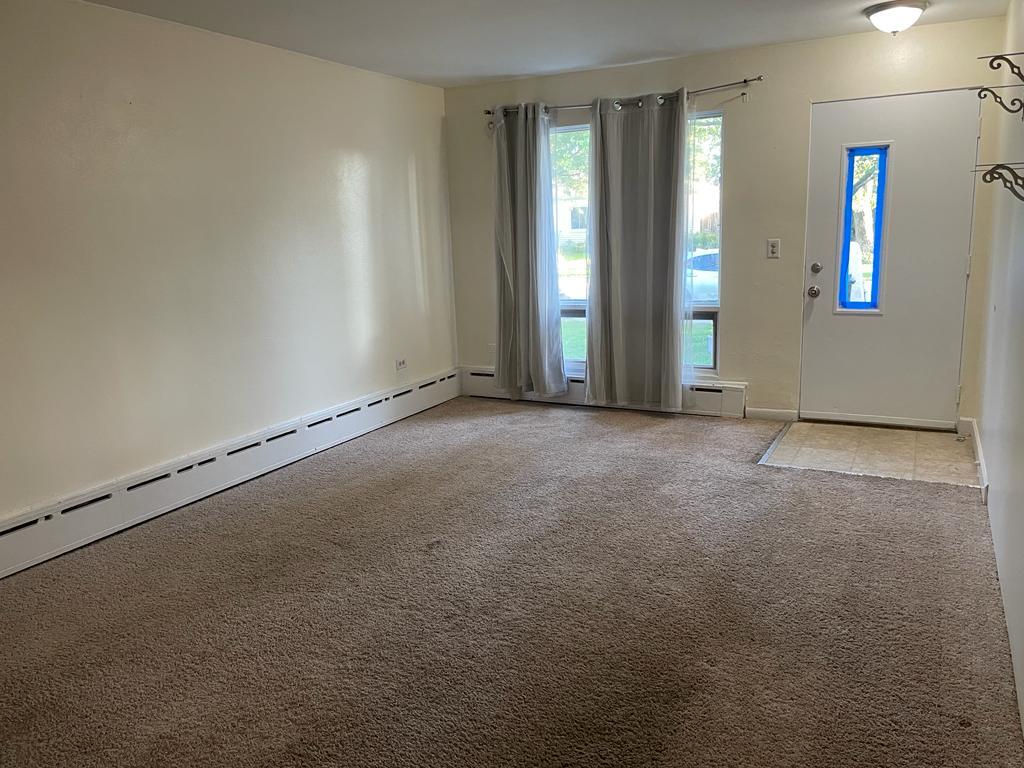 2850 Darrow Ln, Waukegan, IL 60085 House Rental in Waukegan, IL