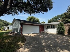 Building Photo - 3442 Timberview Rd