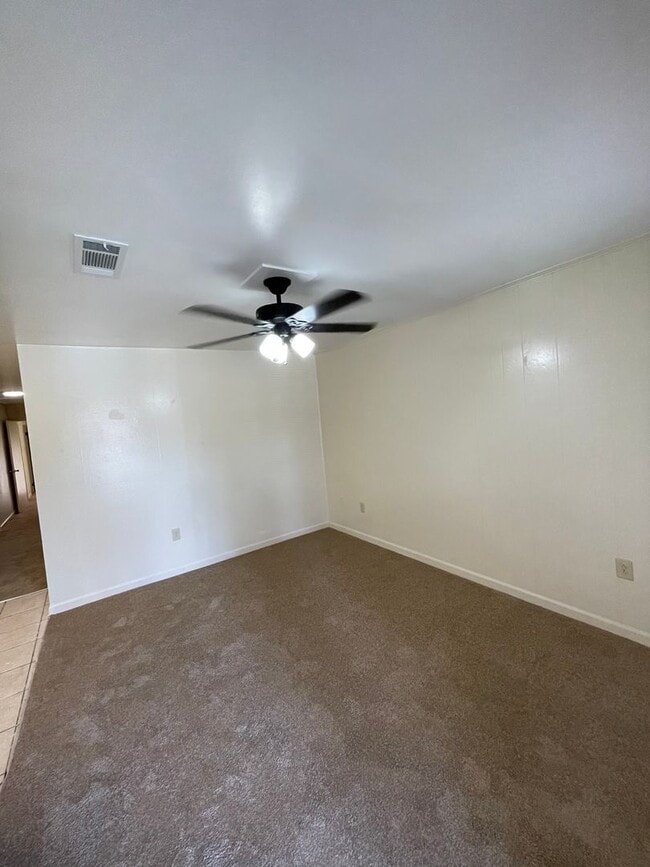 Photo - 8154-8156 Jefferson Park Apartment