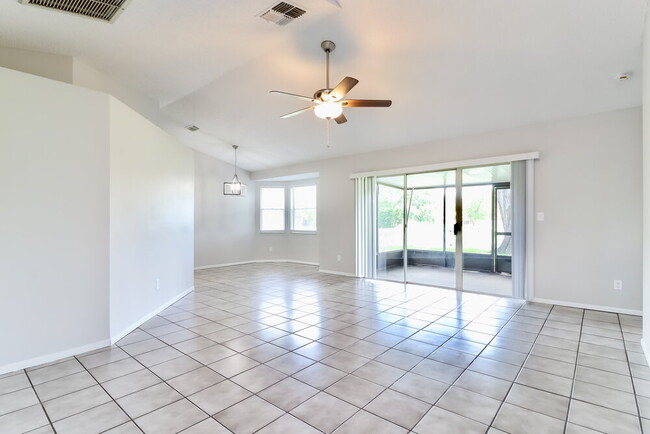 Building Photo - 227 Belfort Pl