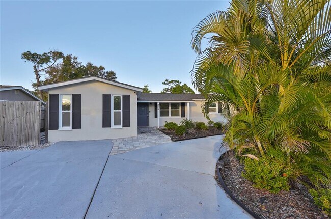 Building Photo - 12870 101st Way N