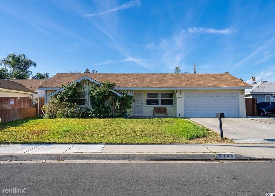 Foto del edificio - 3 br, 2 bath House - 4190 Hines Ave